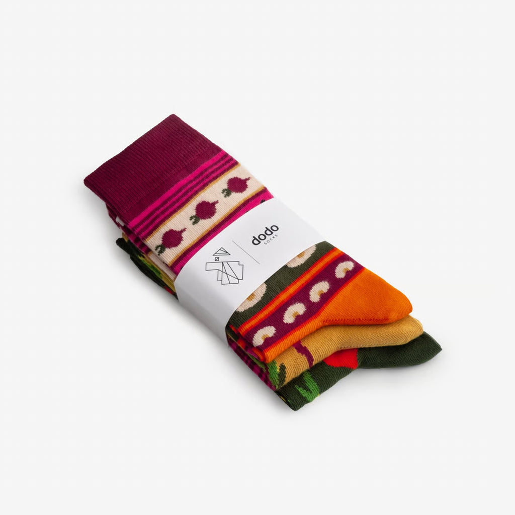 ukrainian borshch cotton crew socks folded