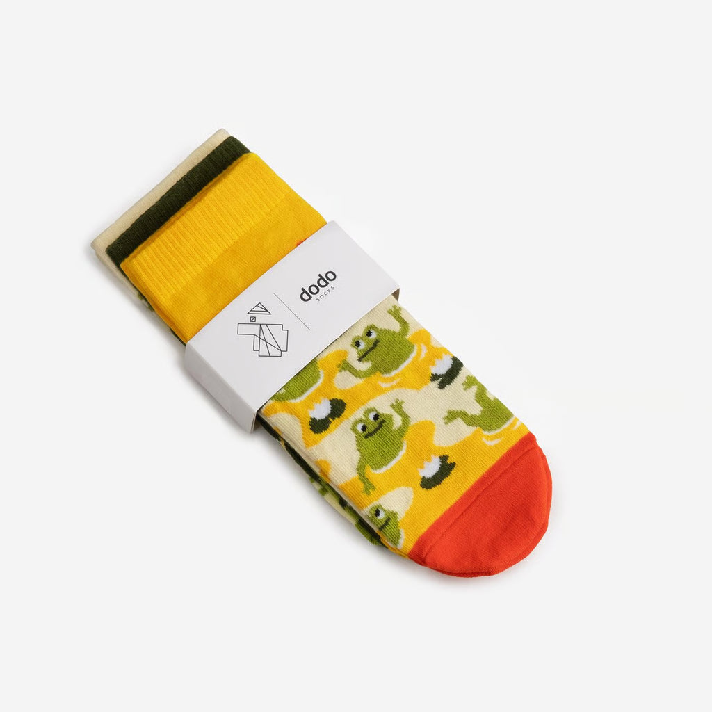 colorful frog cotton ankle socks folded