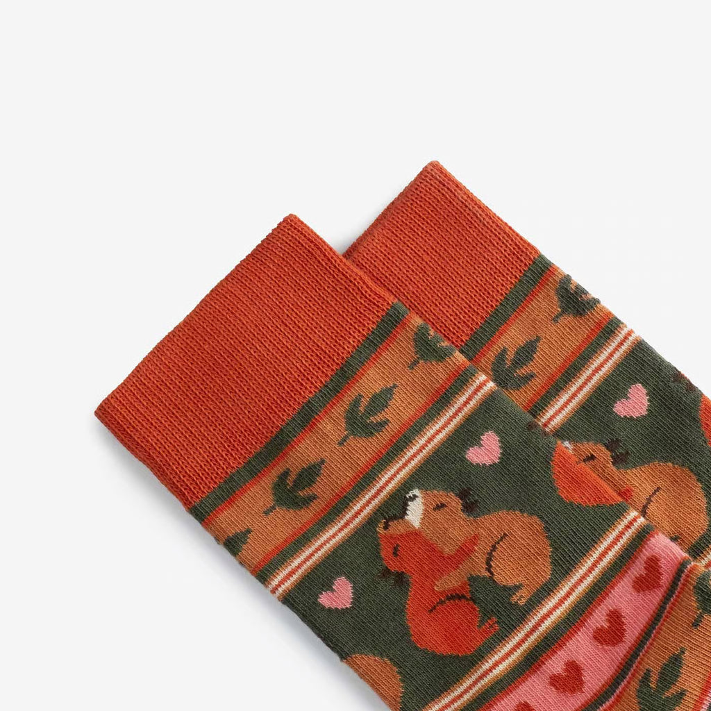 capybara love cotton crew socks detail