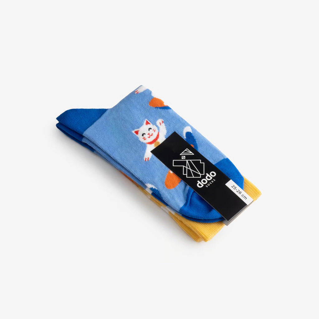 maneki neko cotton crew socks folded