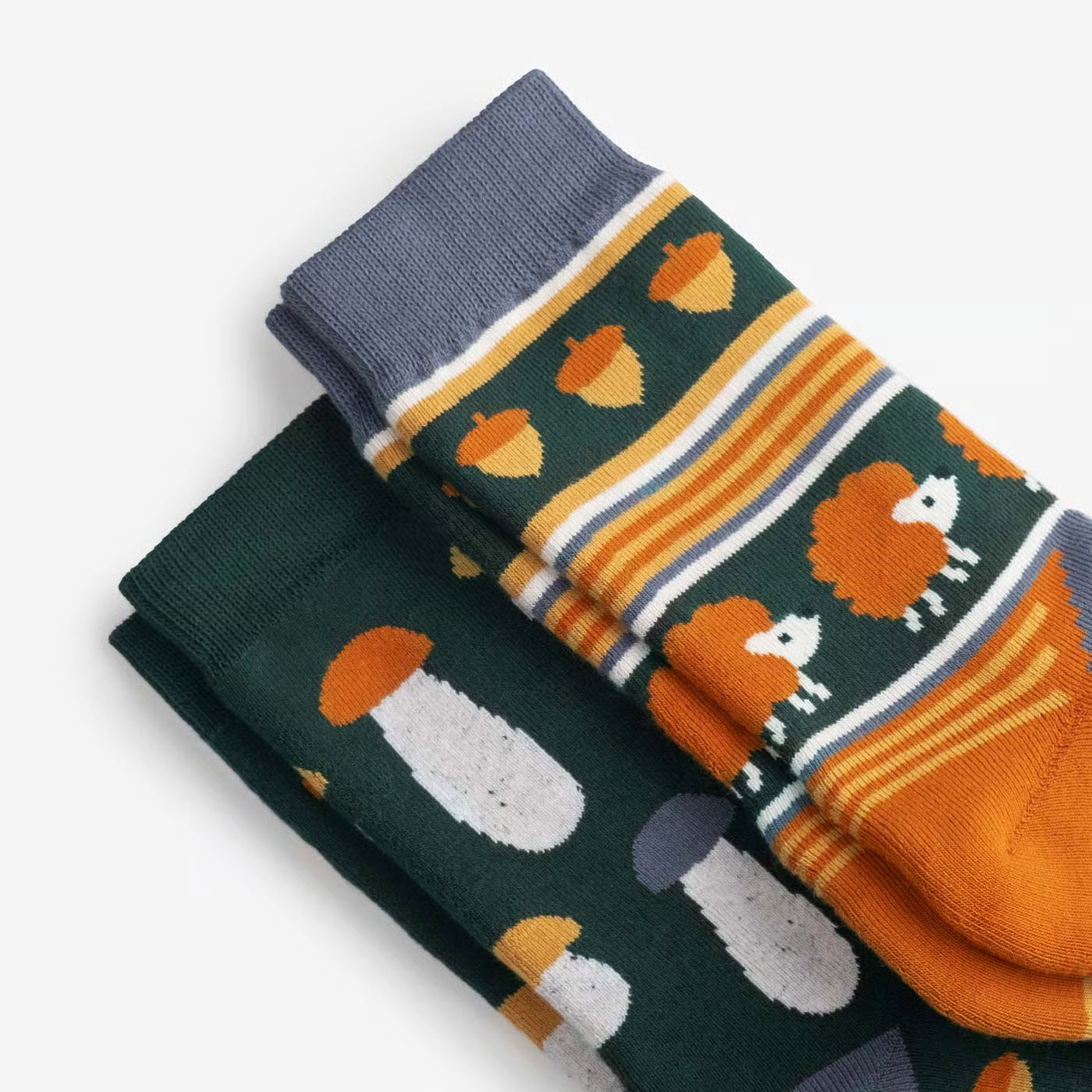forest pattern winter cotton socks detail